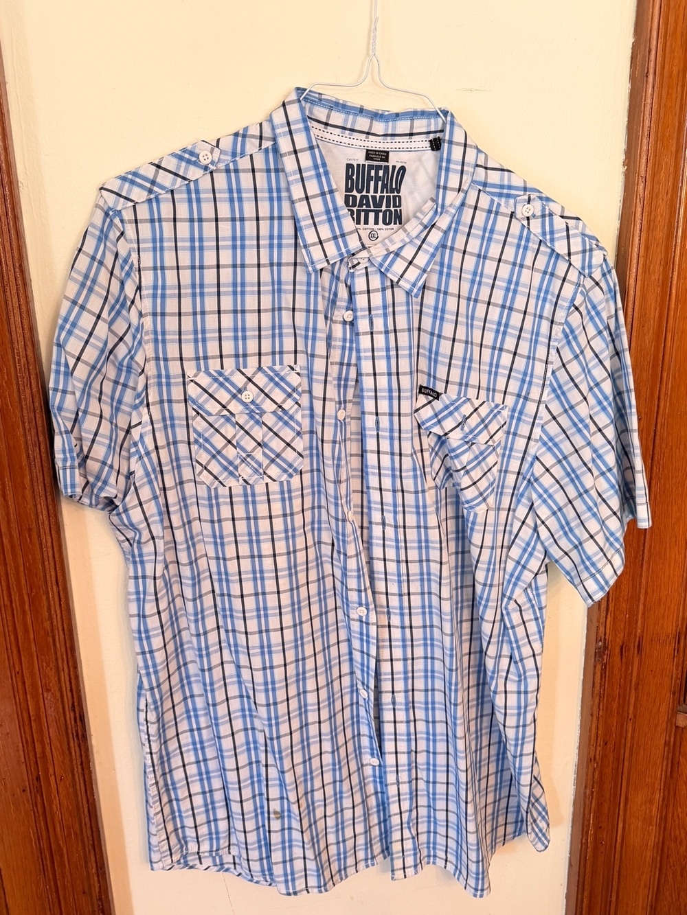 Buffalo David Bitton White & Blue Plaid Short-Sleeve Button-Up Shirt